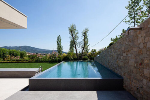 edilfare piscina seminterrata a sfioro
