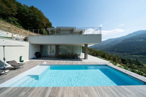 edilfare piscina interrata a sfioro