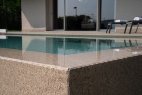 edilfare piscina interrata a sfioro