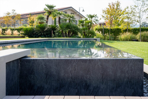 Realizzazione piscine di lusso a Bergamo.